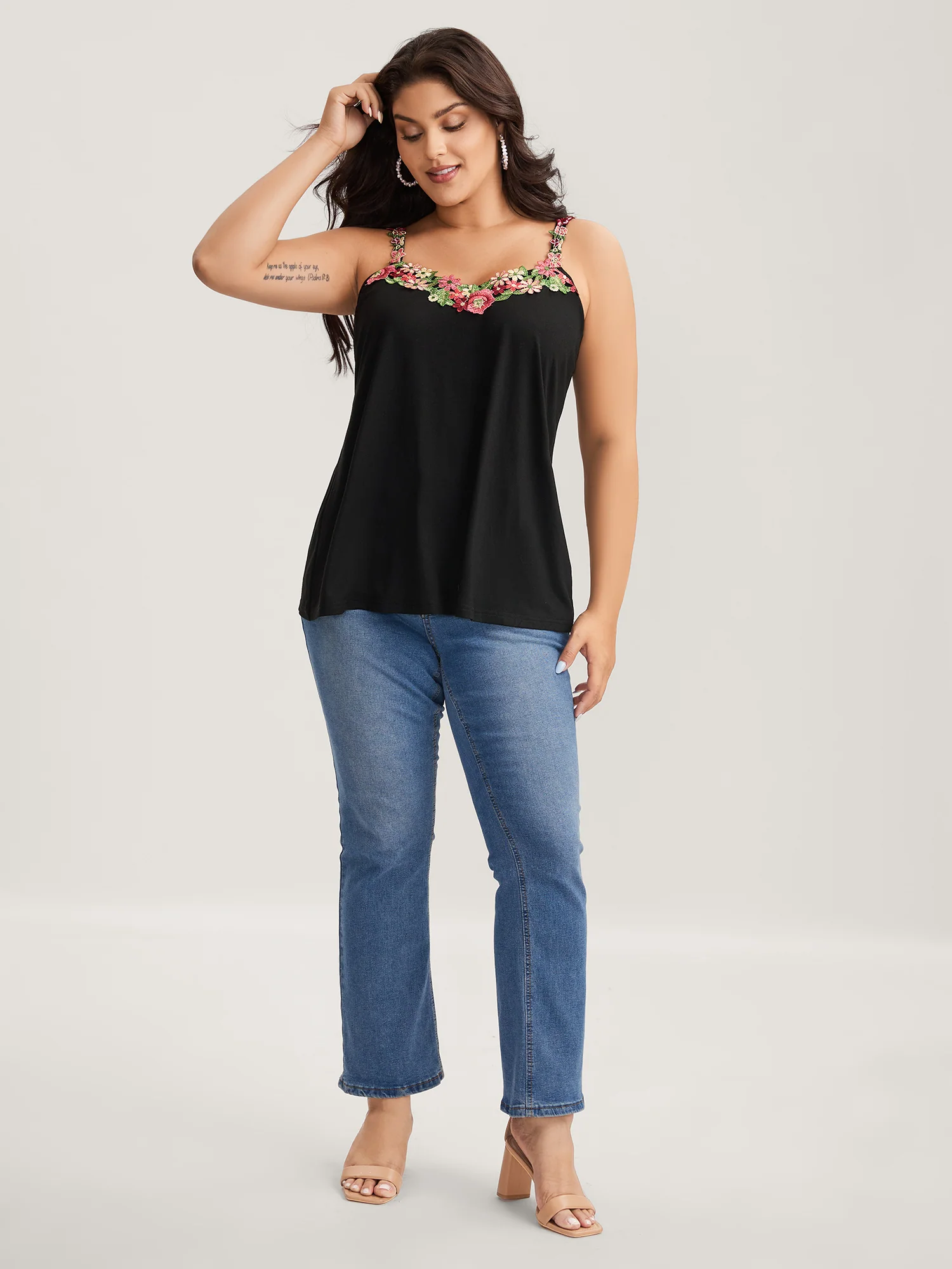 3D Floral Neckline Tank Top - Image 3