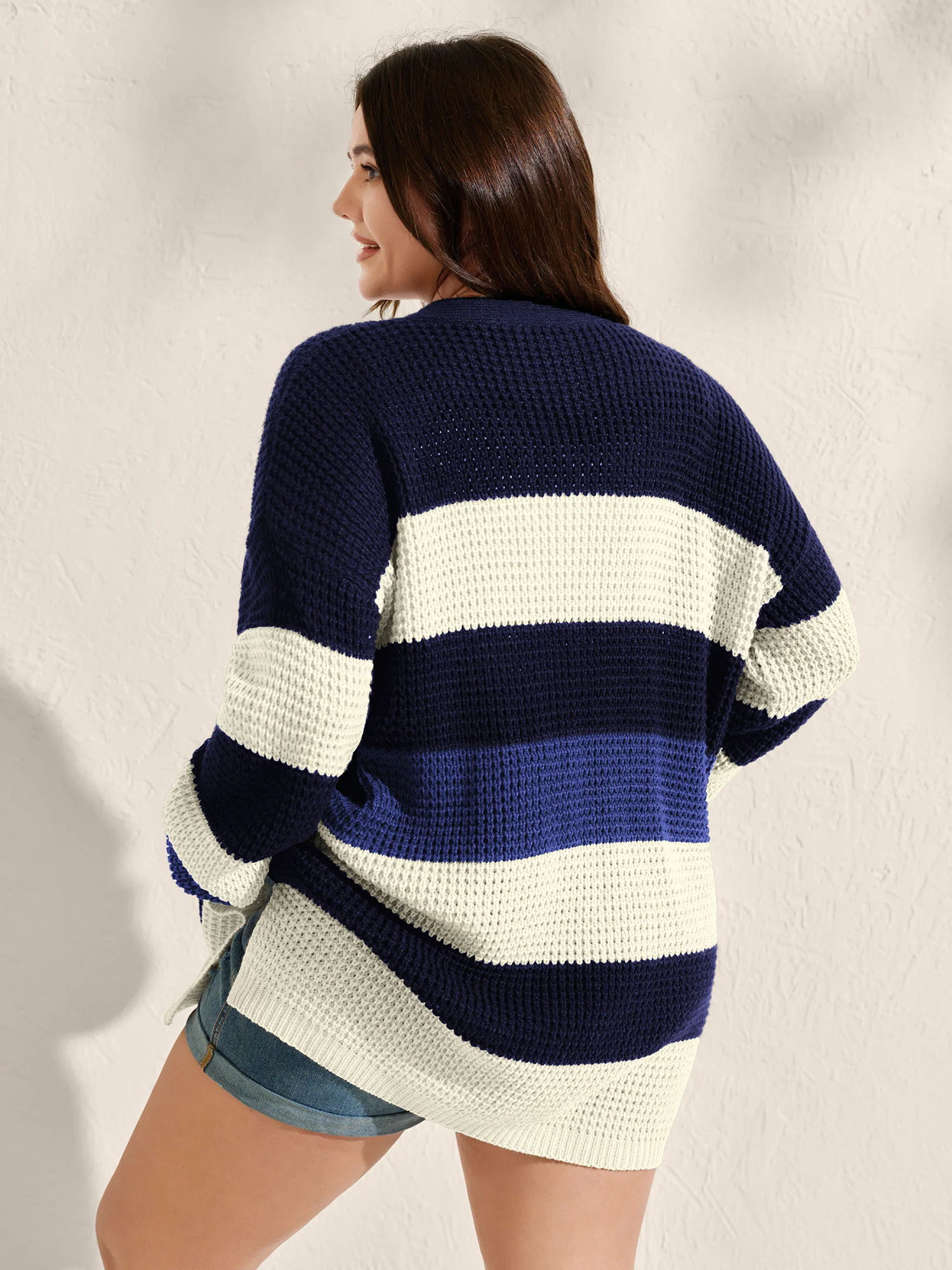 Color Block Textured Pockets Knit Cardigan - Image 11