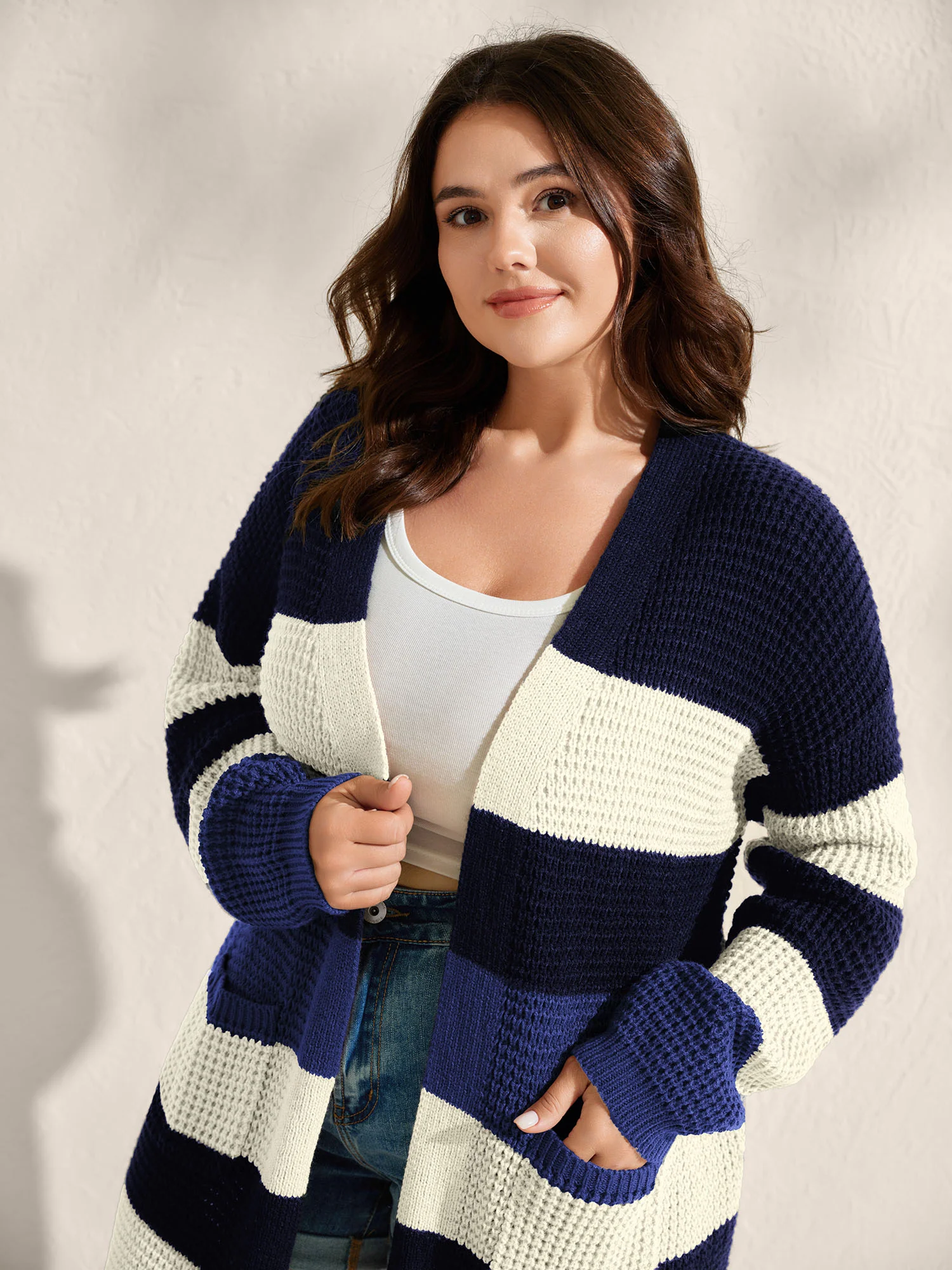 Color Block Textured Pockets Knit Cardigan - Image 9