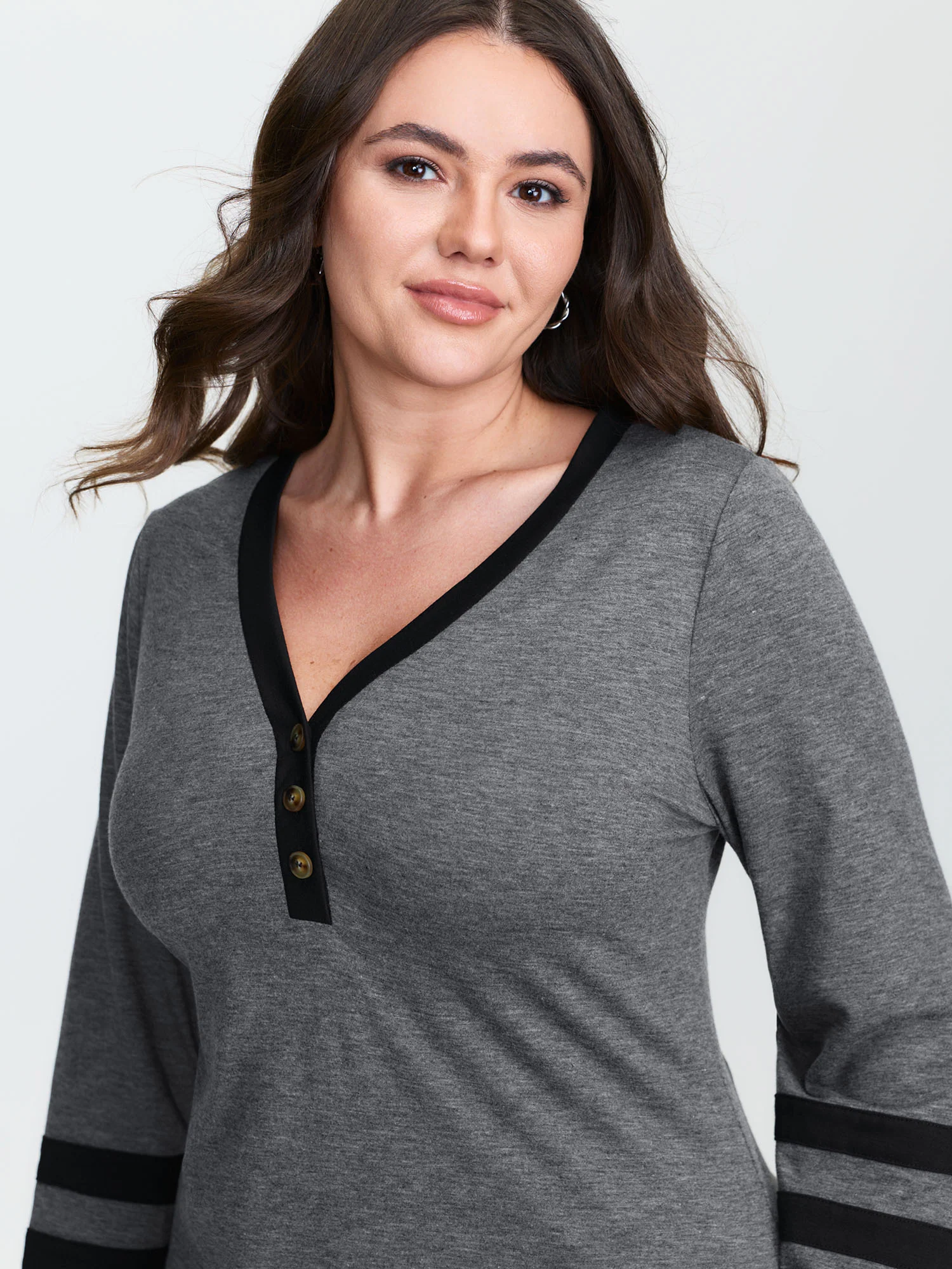 Color Contrast Striped T-Shirt - Image 5