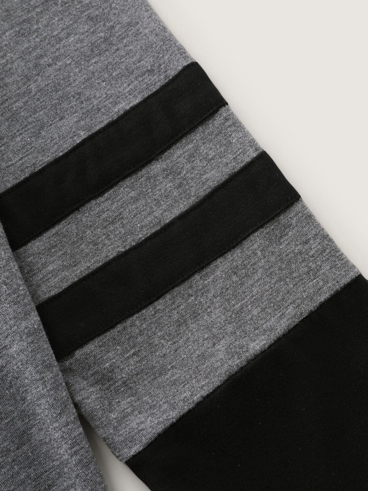 Color Contrast Striped T-Shirt - Image 7