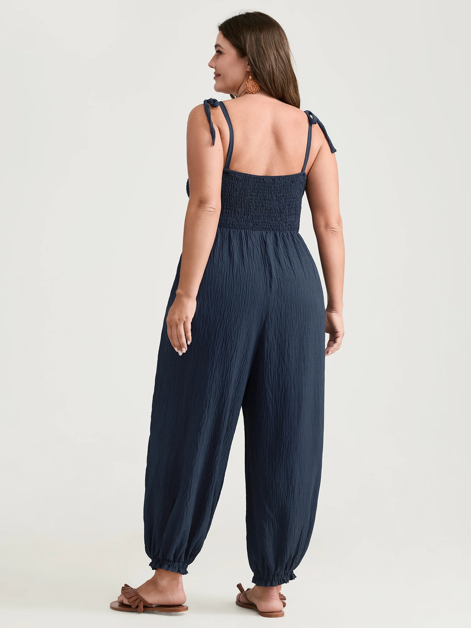 Cute Shoulder-Tie Cuffed Hem Jumpsuit - Image 4