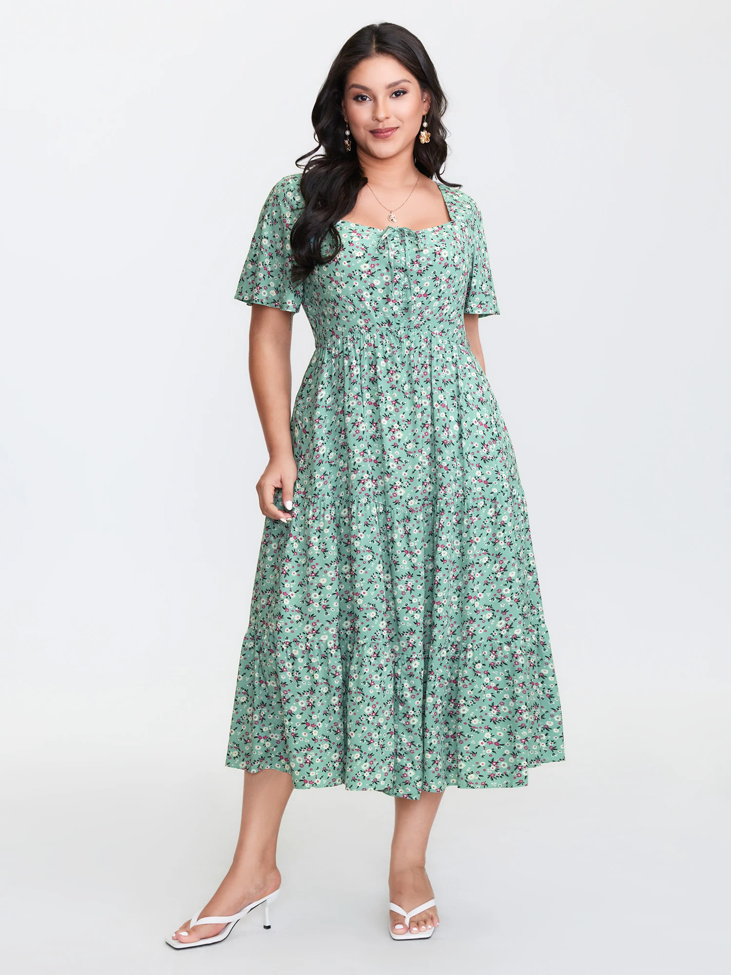 Ditsy Floral Sweetheart Drawstring Pocket Tiered Dress - Image 15