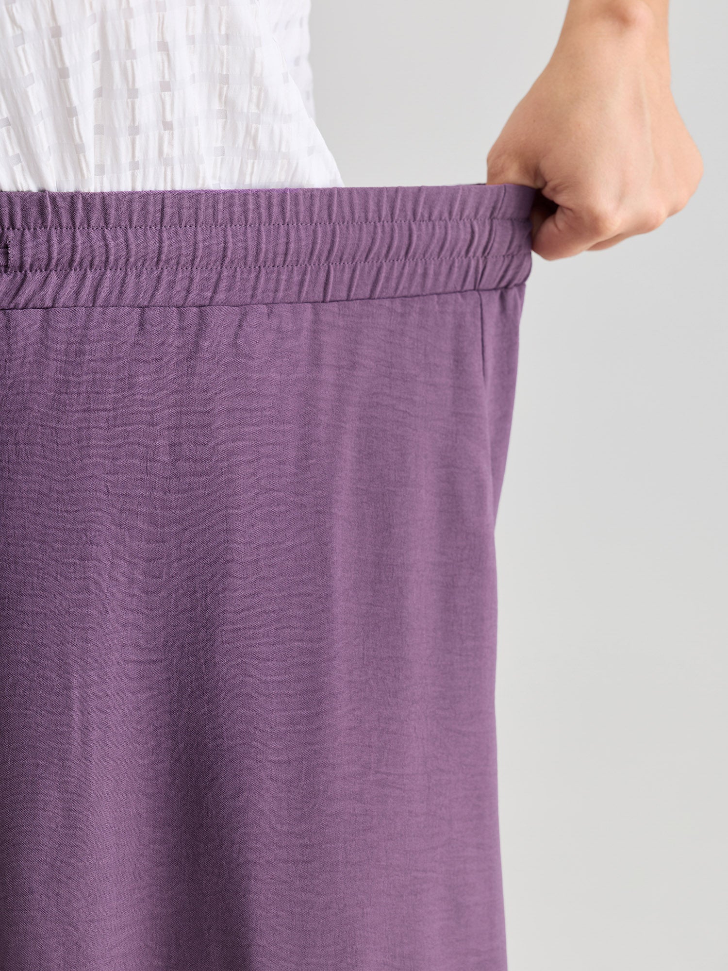 Drawstring Waist Ruffled Hem Pants - Image 4