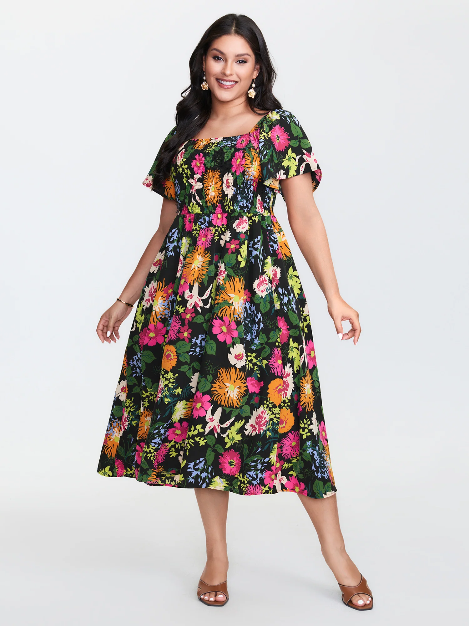 Floral Shirred Square Neck Pocket Midi Dress - Image 3