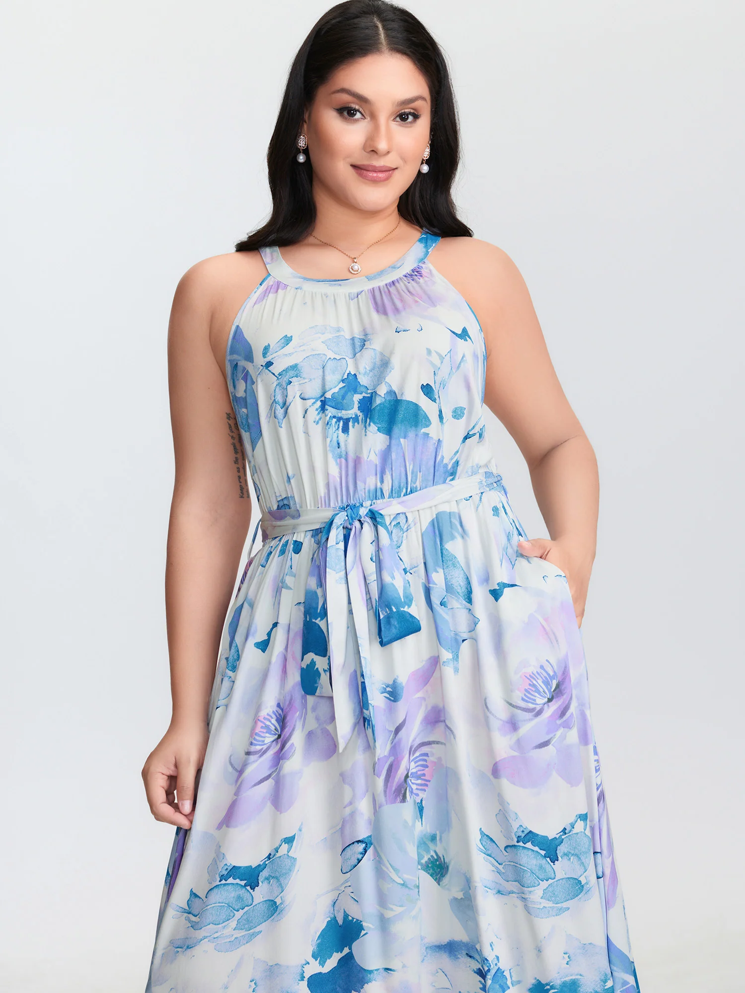Floral Breeze Print Halter Neckline Midi Dress - Image 2