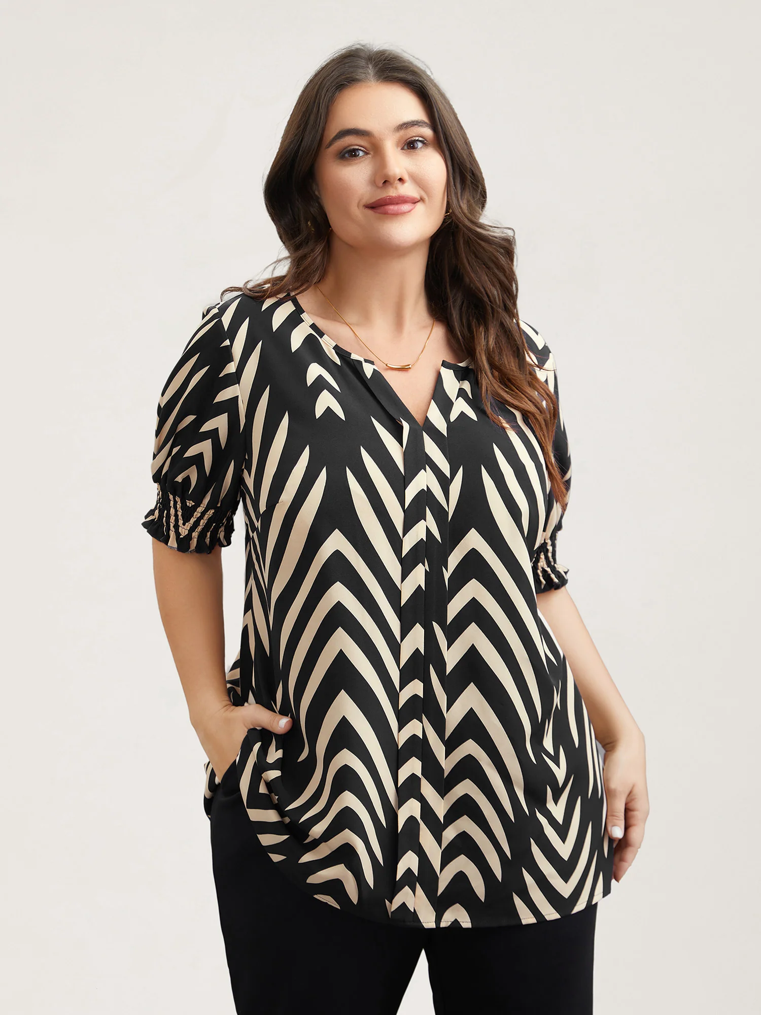 Geometric Print Ruffled Shirred Blouse - Image 12