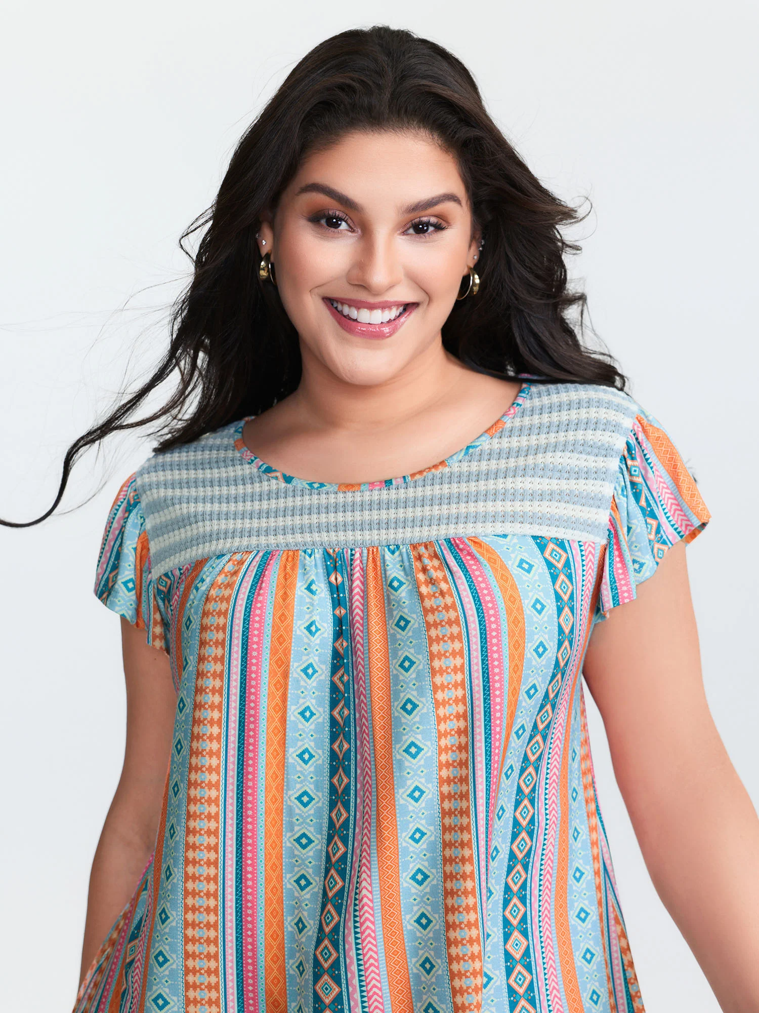 Geometric Print Ruffled Sleeve Knit Top - Image 2