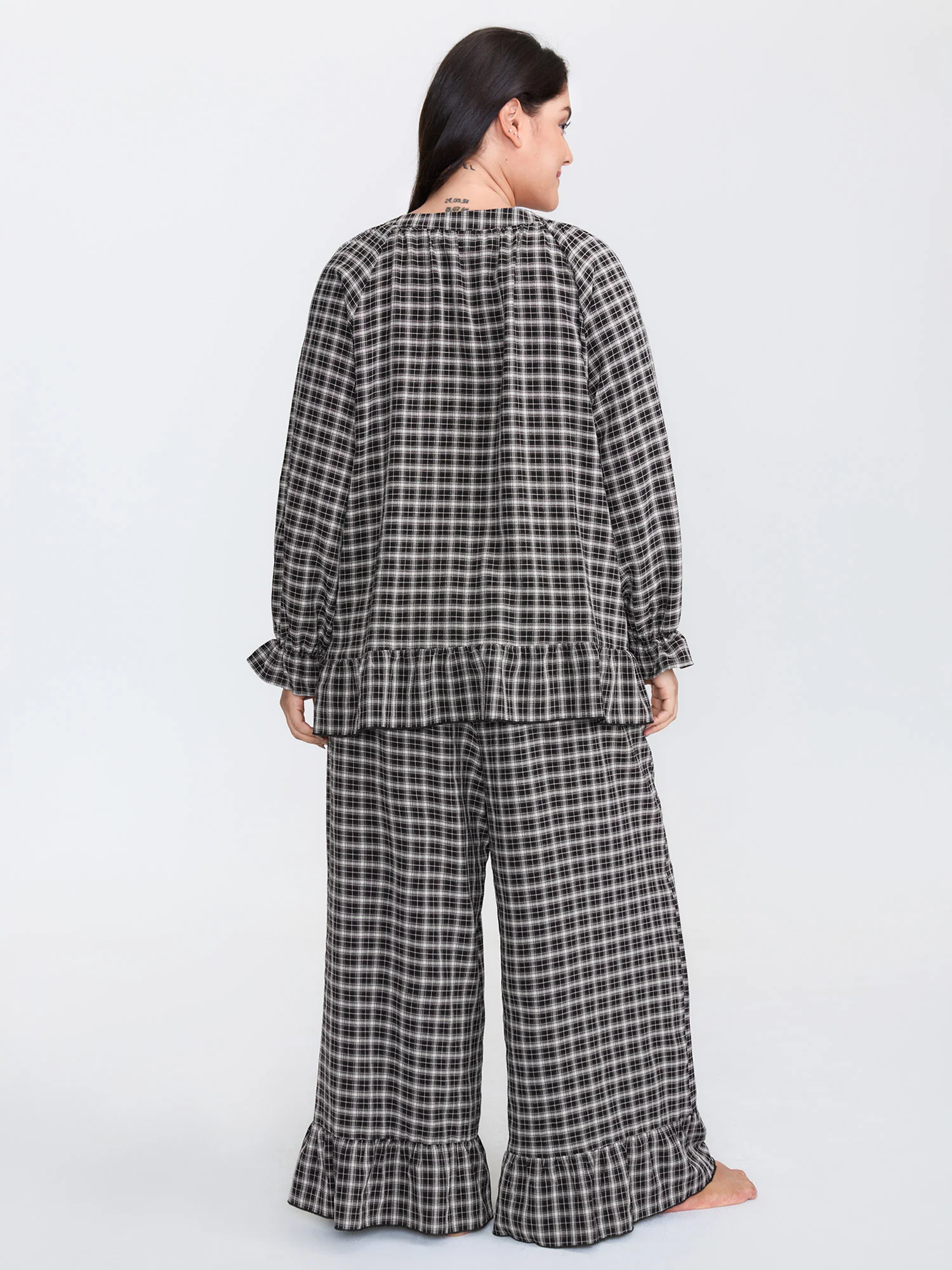Gingham Print Ruffled Hem Co-Ord Pajama Set - Image 14