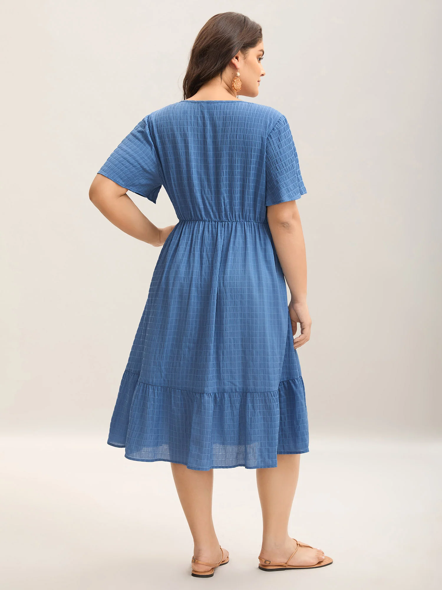 Lace Textured Pockets Tiered Midi Dress - Image 4