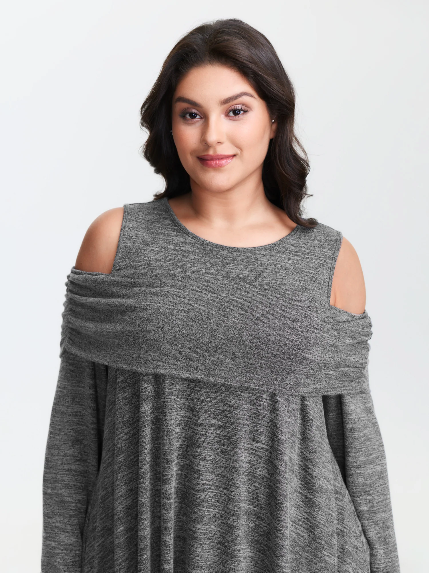 Supersoft Off-Shoulder Pleated Asymmetrical Hem Top - Image 2