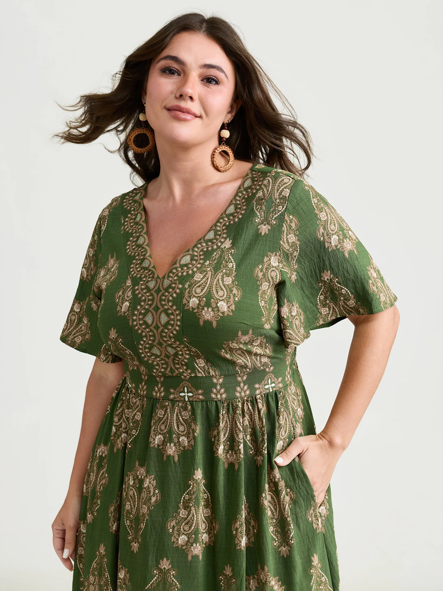 Paisley Print Pockets Shirred Waist Maxi Dress - Image 2
