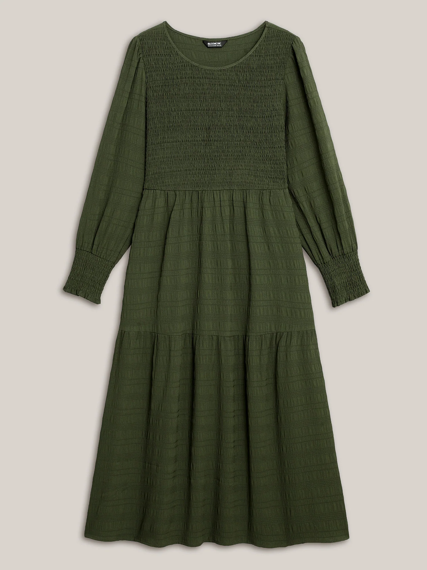 Plain Textured Shirred Midi Dress - Image 13