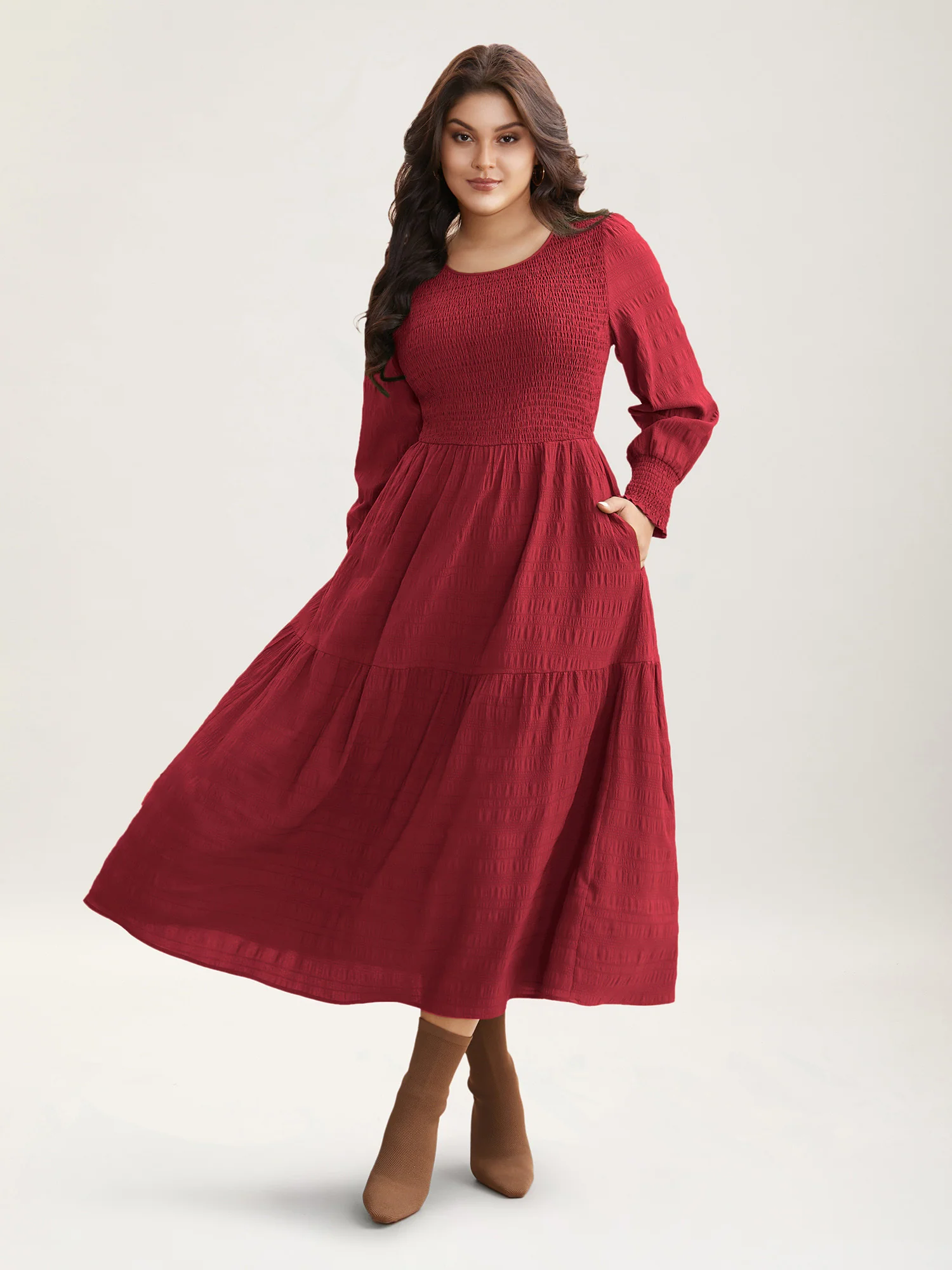 Plain Textured Shirred Midi Dress - Image 20