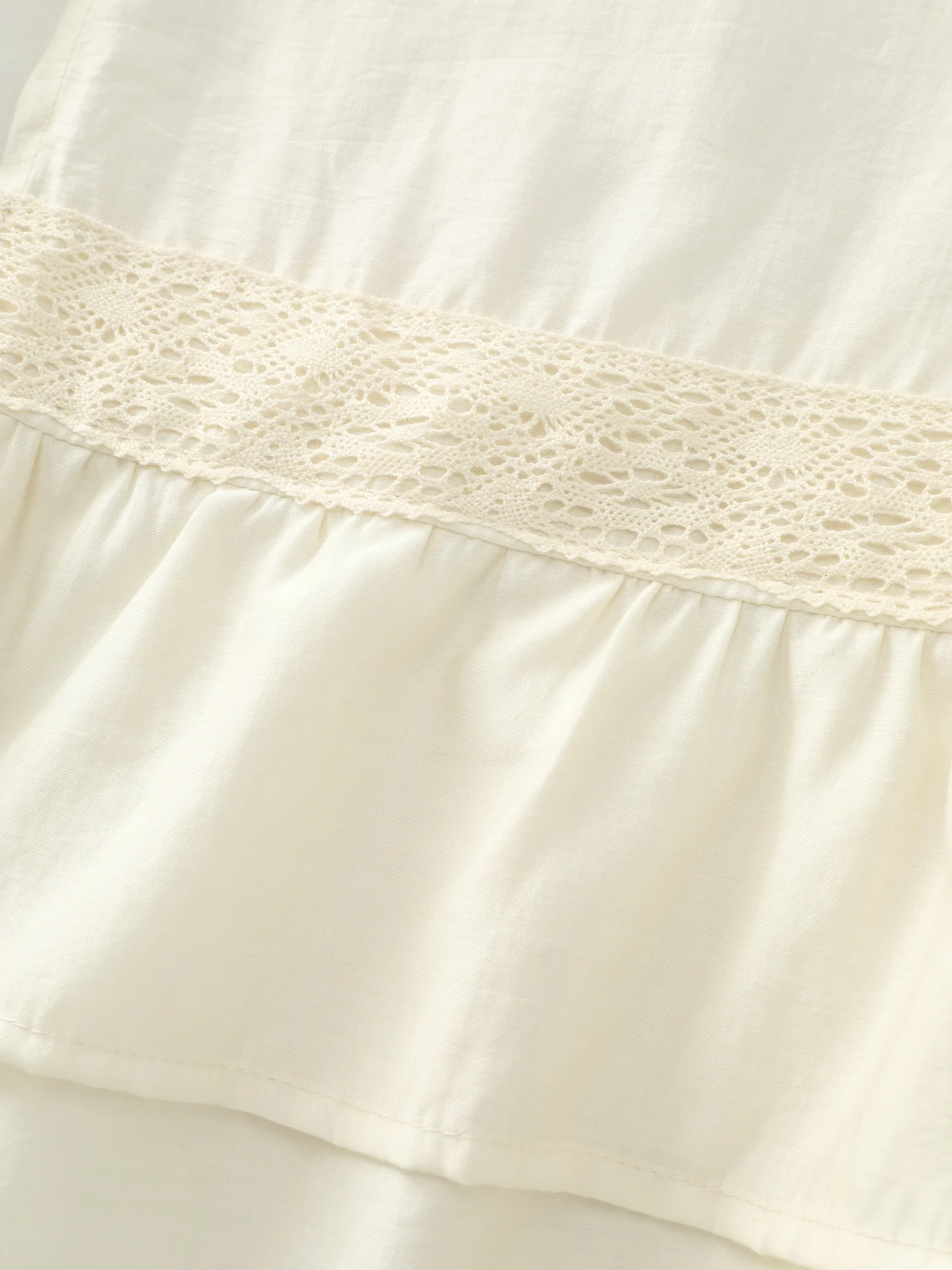 Sheer Lace Lotus Leaf Detail Kimono - Image 6