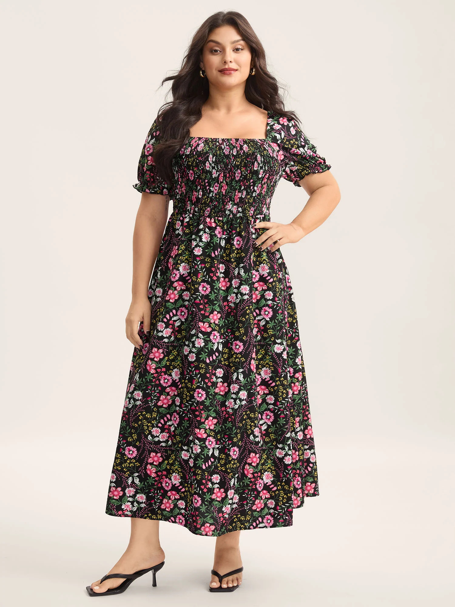 Shirred Floral Print Pockets Maxi Dress - Image 10