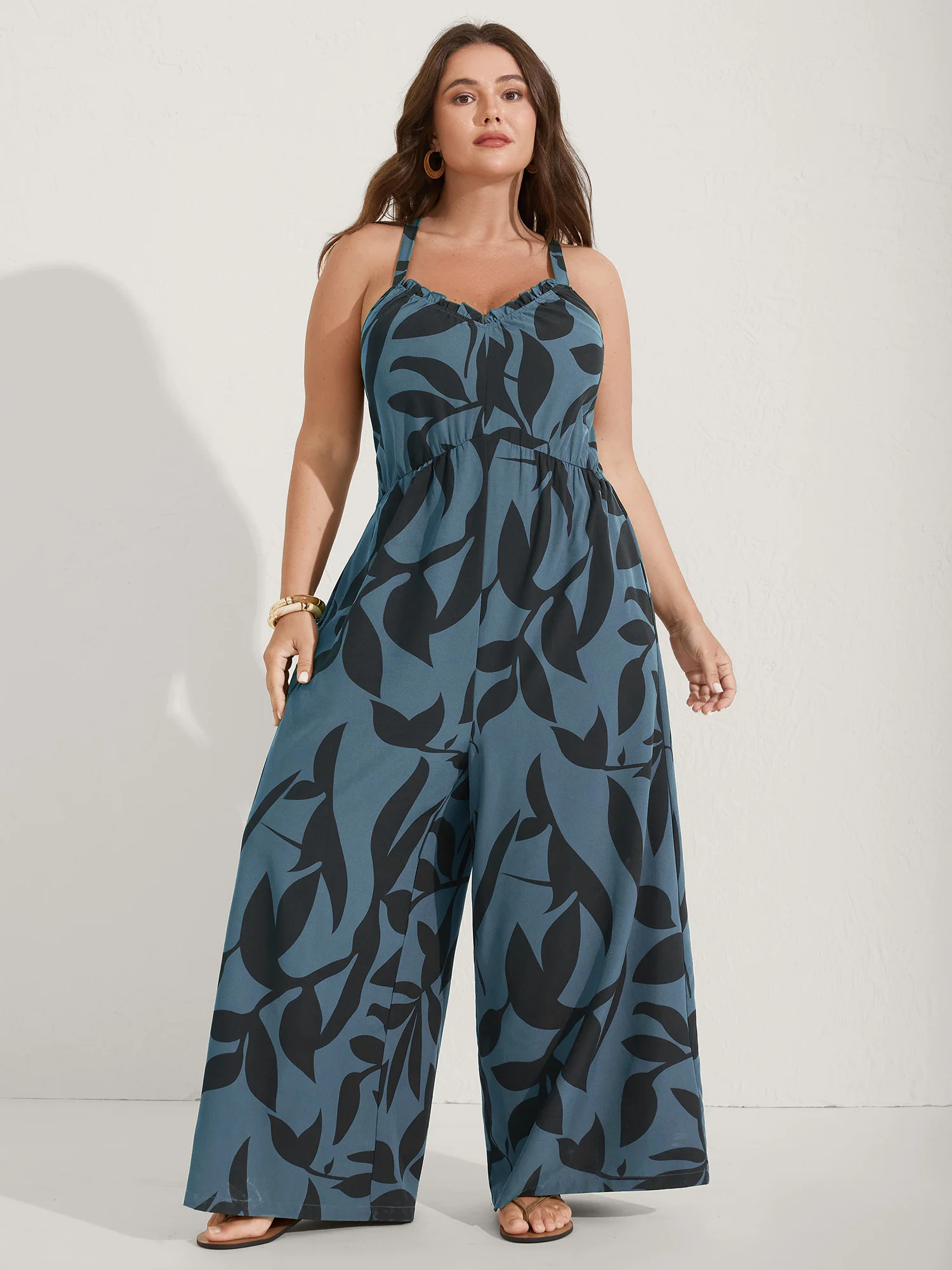 Silhouette Floral Print Sweetheart Jumpsuit - Image 20