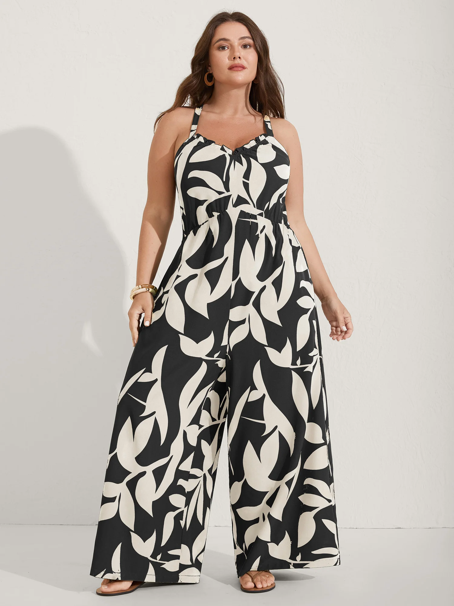 Silhouette Floral Print Sweetheart Jumpsuit - Image 8