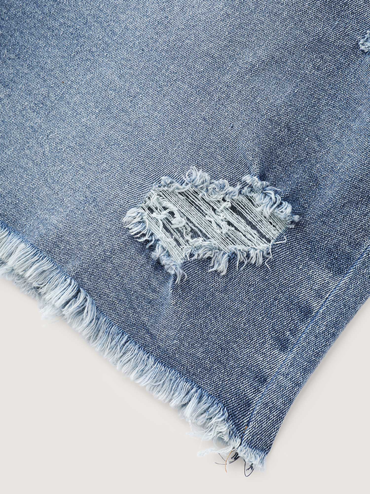 Stretchy Mid-Rise Raw Hem Denim Shorts - Image 8