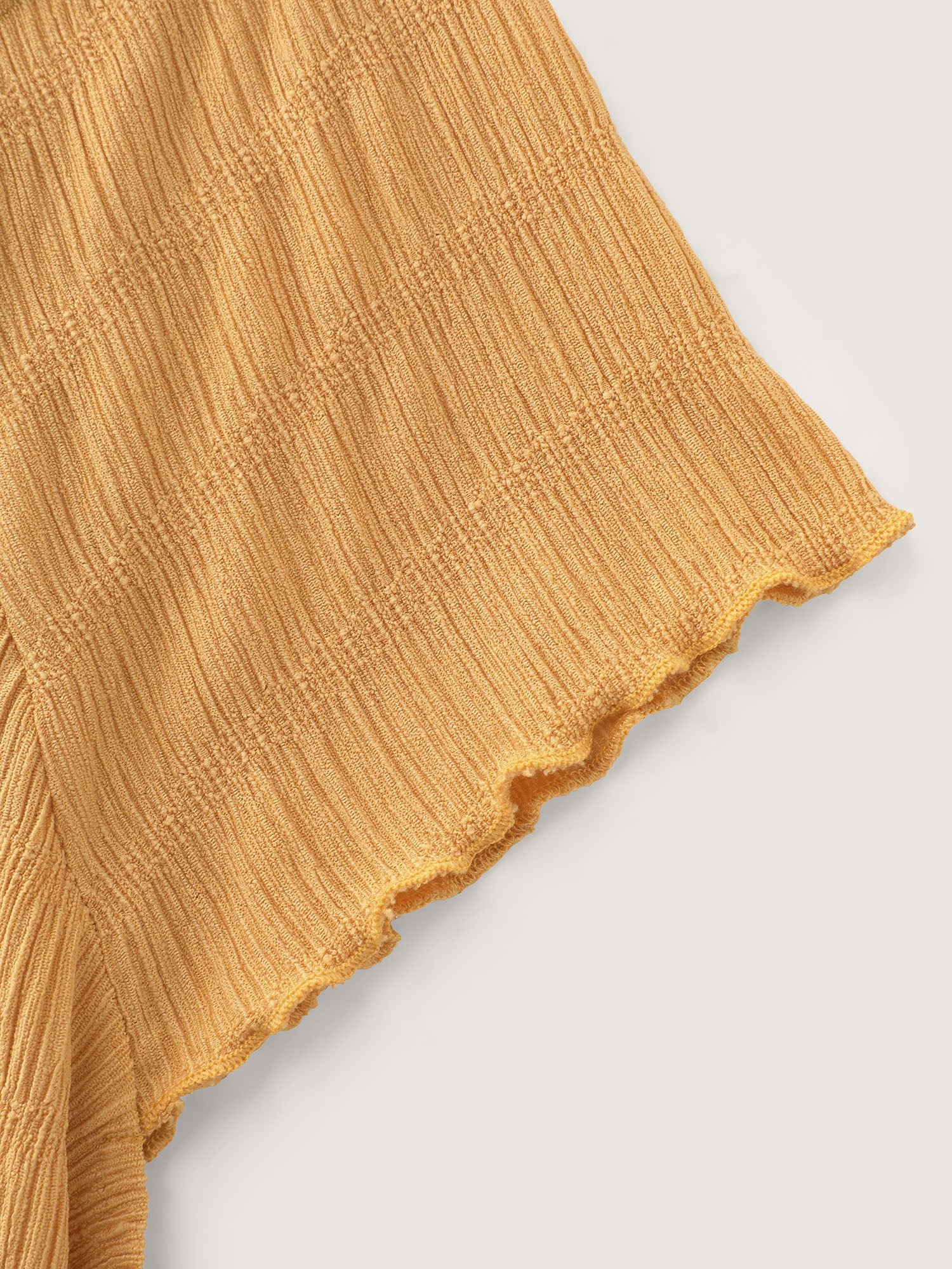 Stretchy Textured Ruffled Hem T-Shirt - Image 6