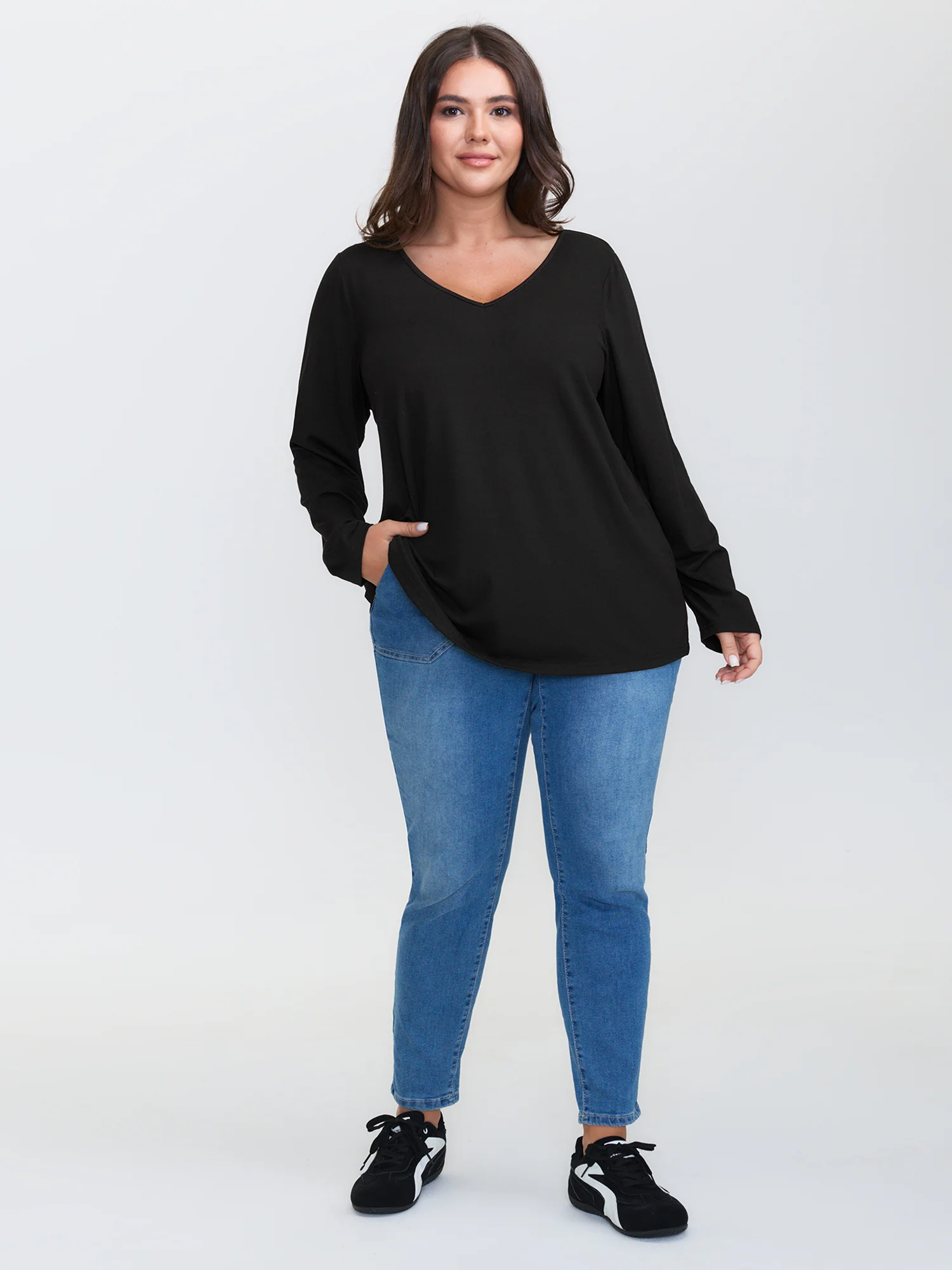 Supersoft Backless Cross-Tie T-Shirt - Image 3