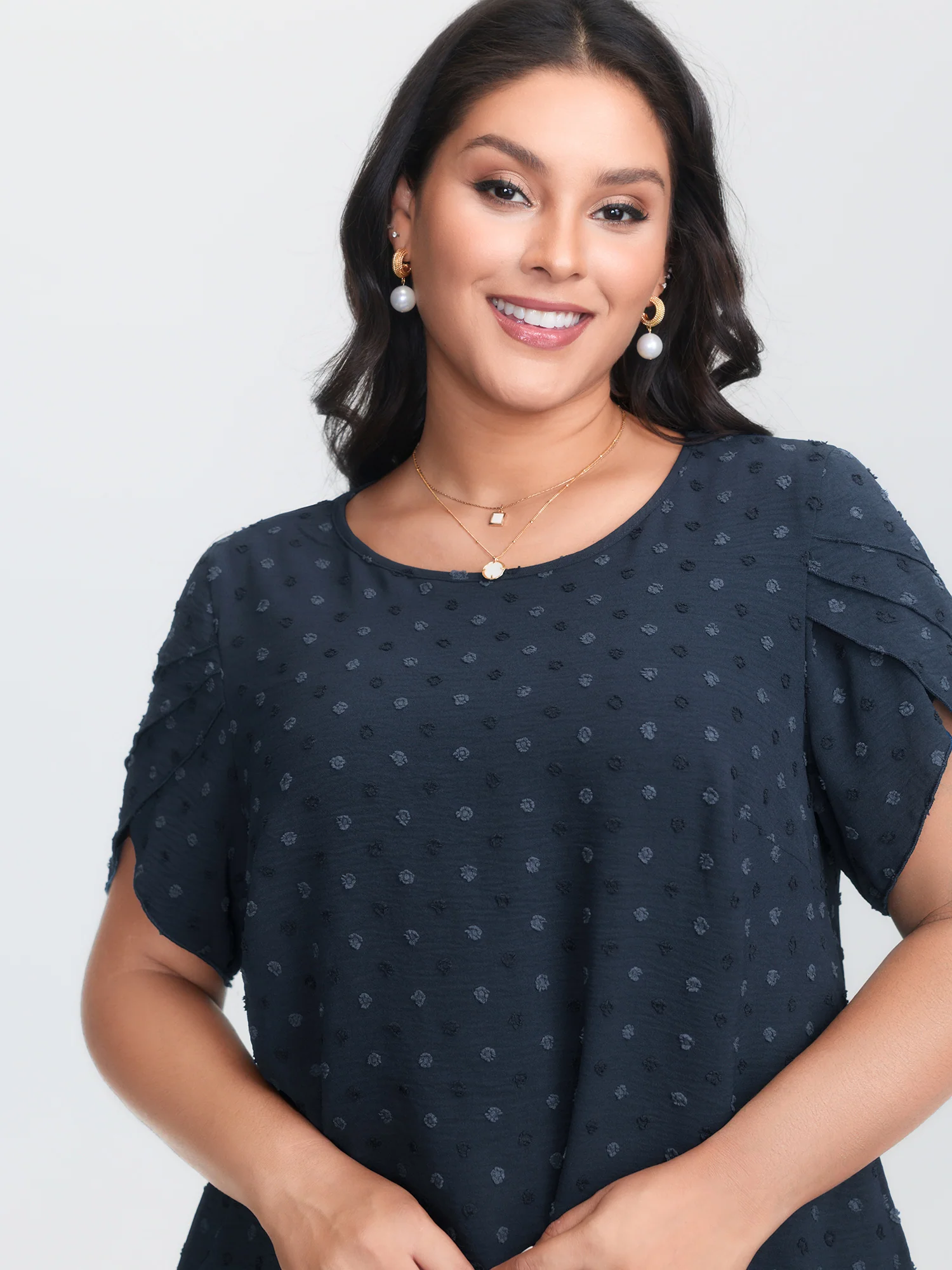 Textured Color Contrast Petal Sleeve Blouse - Image 10