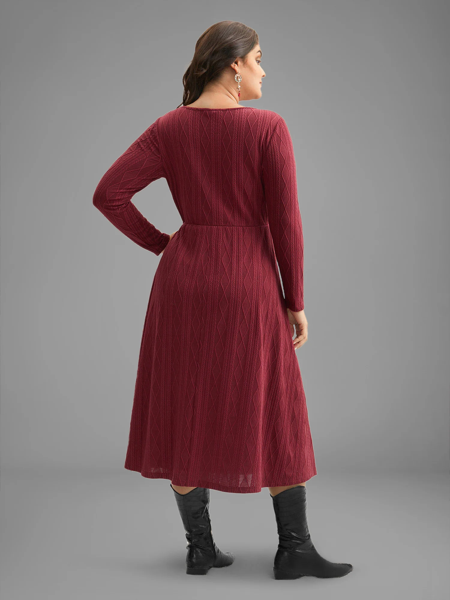 Textured Knit Fit-And-Flare Midi Dress - Image 5
