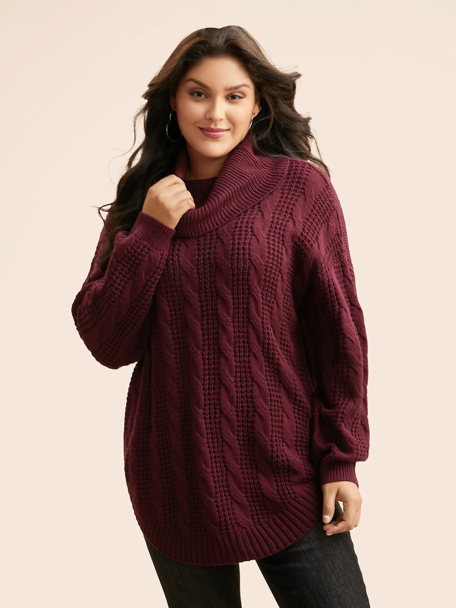 Turtleneck Cable Knit Curved Hem Pullover - Image 11