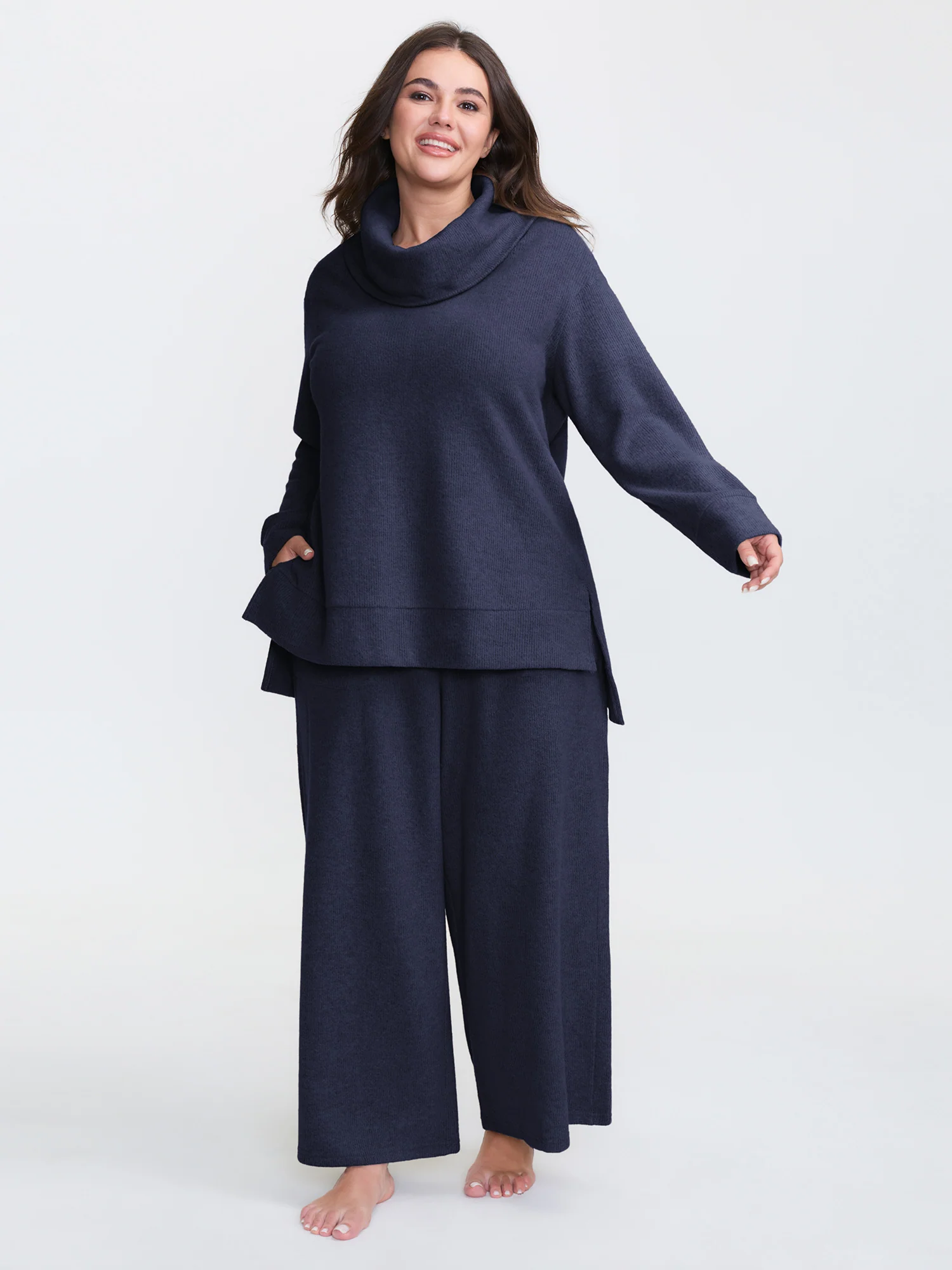 Turtleneck Snuggle-Worthy Loungewear Set - Image 23
