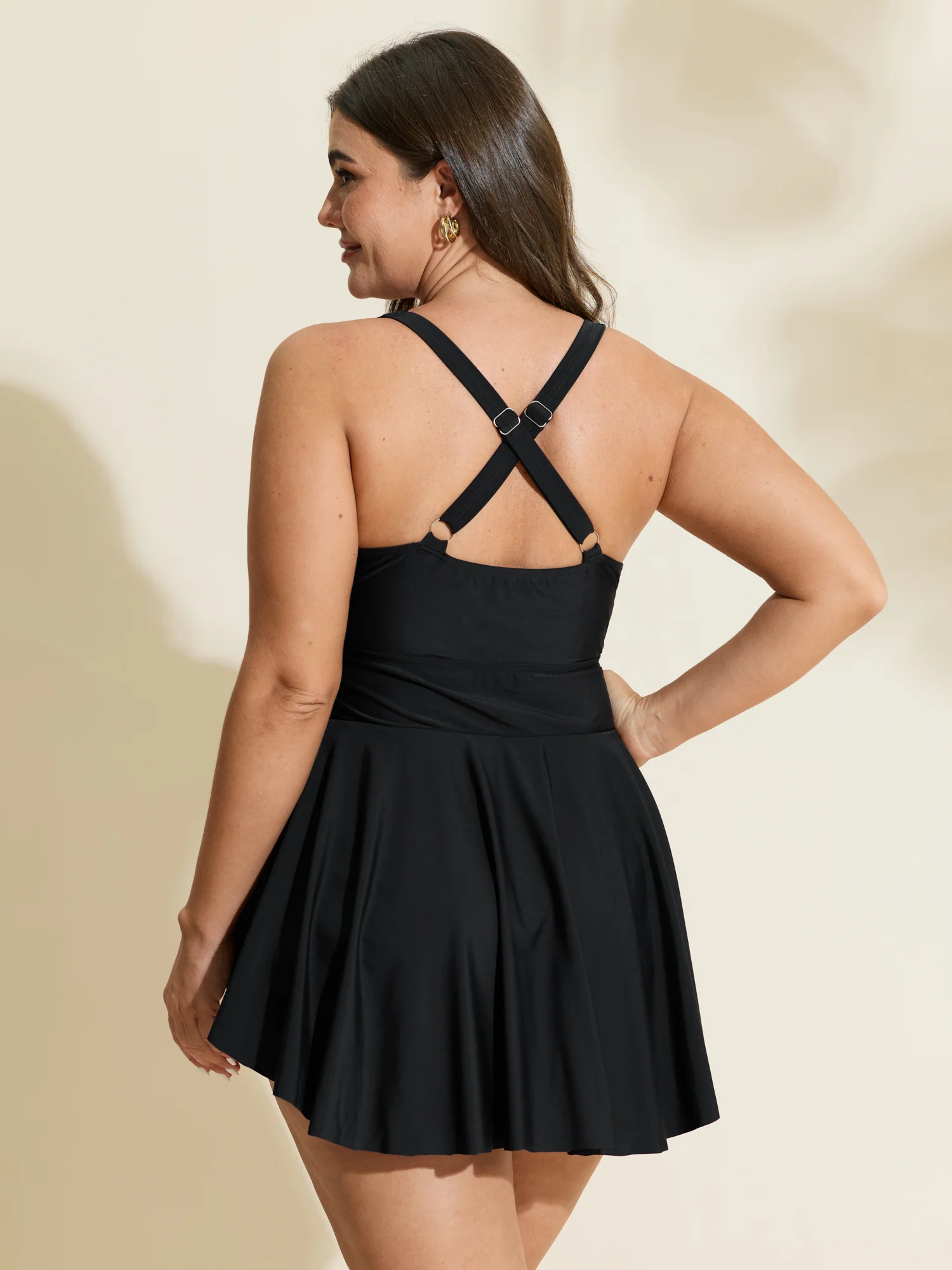 Twist Front Ruched Ruffled Swim Dress - Image 4